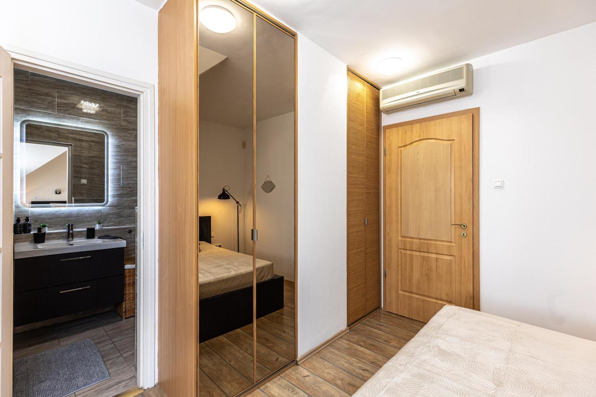 Apartmán Gozsdu White Raven 504 With Free Underground Parking *